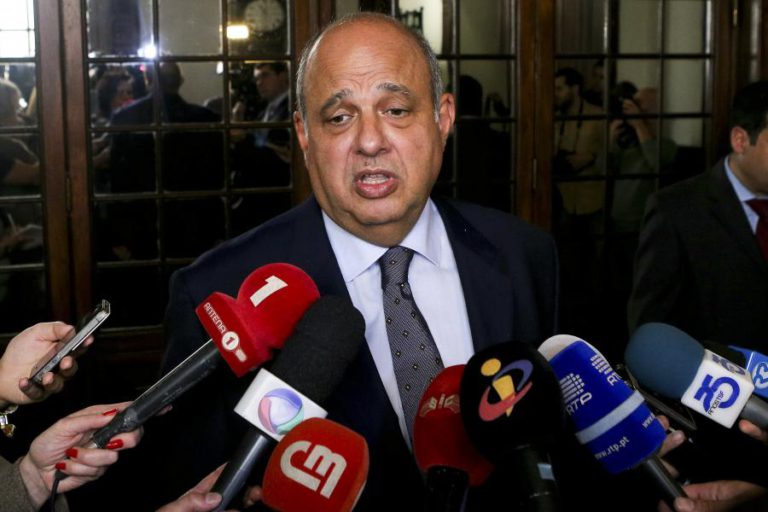 PSD QUER ESCLARECIMENTOS SOBRE O DESAPARECIMENTO DE ARMAS EM TANCOS ATRAVÉS DO PARLAMENTO