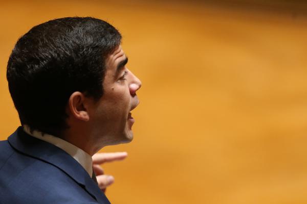 PSD CRITICA “CORTES” NA PROTEÇÃO CIVIL E NO INVESTIMENTO