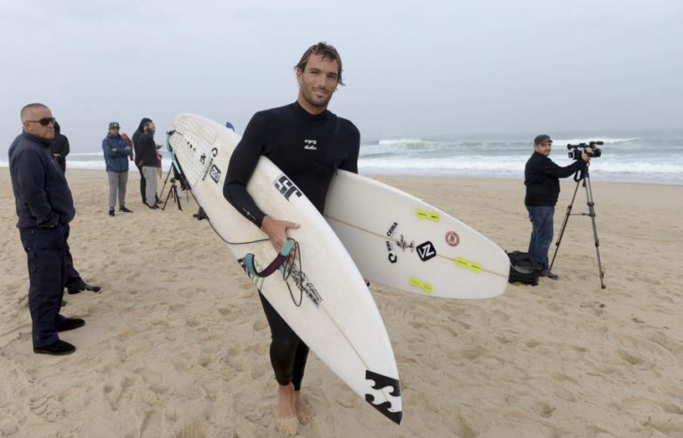 FREDERICO MORAIS NOS QUARTOS DE FINAL DO HURLEY PRO TRESTLES EM SURF