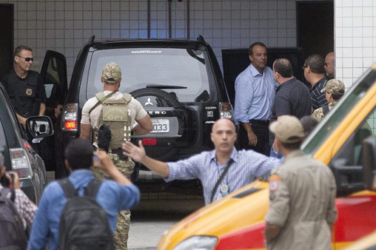 EX-GOVERNADOR DO RIO DE JANEIRO CONDENADO A 45 ANOS DE PRISÃO