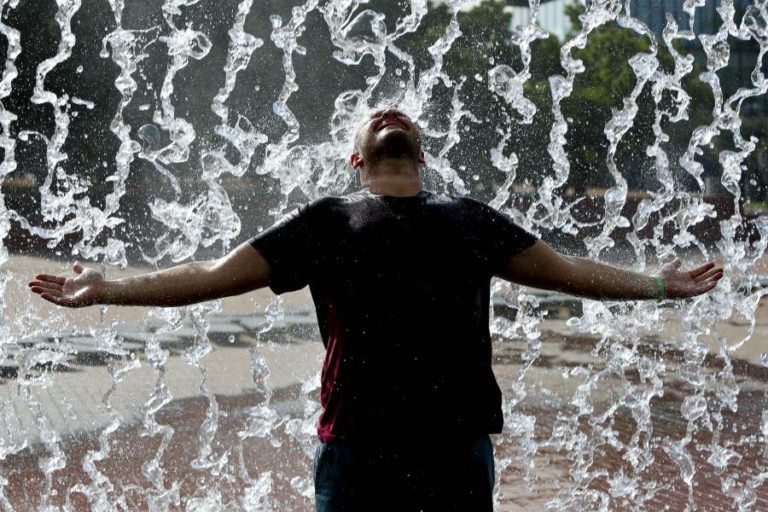 DOMINGO DE ELEIÇÕES COM TEMPERATURAS ELEVADAS EM ALGUMAS ZONAS DE PORTUGAL