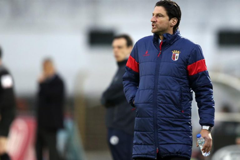 JORGE SIMÃO SUCEDE A MIGUEL LEAL NO COMANDO TÉCNICO DO BOAVISTA