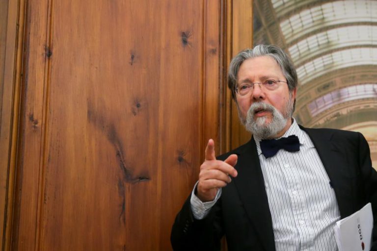 DGS PREOCUPADO COM PROTESTO DOS ENFERMEIROS APELA A RESPONSABILIDADE E CONSENSOS