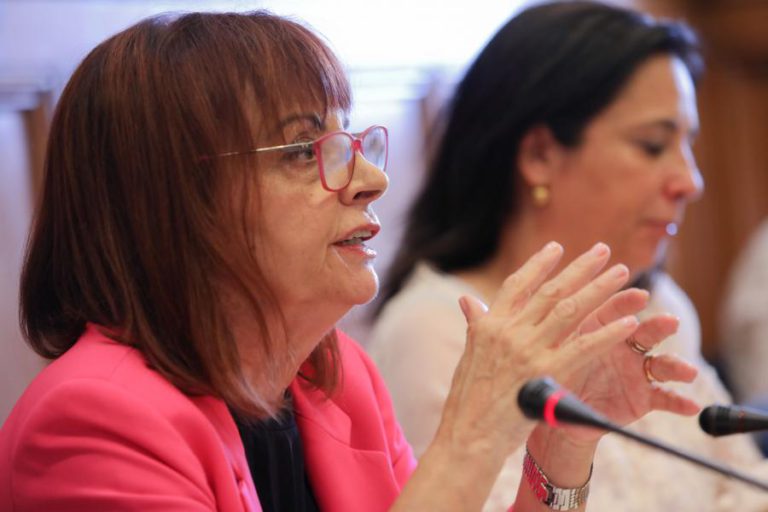 SIMPLEX: ONZE MEDIDAS PERMITIRAM POUPAR 570ME ÀS EMPRESAS EM 2016 – GOVERNO