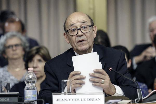 PARIS DIZ QUE COMBATENTES FRANCESES DO ESTADO ISLÂMICO DEVEM SER JULGADOS NO IRAQUE