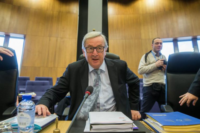BREXIT: JUNCKER SUGERE CIMEIRA A 30 DE MARÇO DE 2019, PRIMEIRO DIA SEM REINO UNIDO