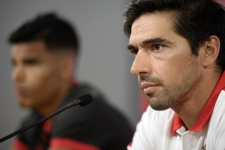 ABEL FERREIRA QUER BRAGA ALHEADO DA RIVALIDADE COM VITÓRIA DE GUIMARÃES