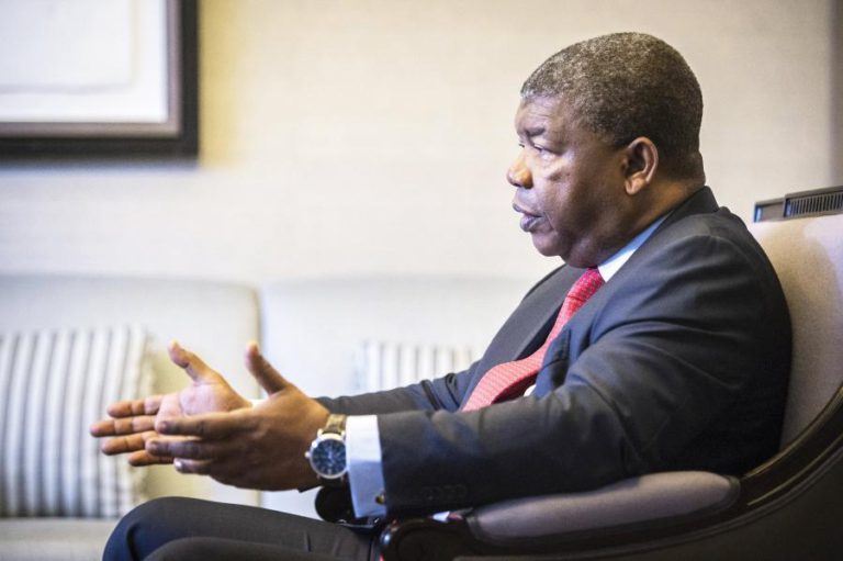 JOÃO LOURENÇO INVESTIDO COMO TERCEIRO PRESIDENTE DA REPÚBLICA DE ANGOLA