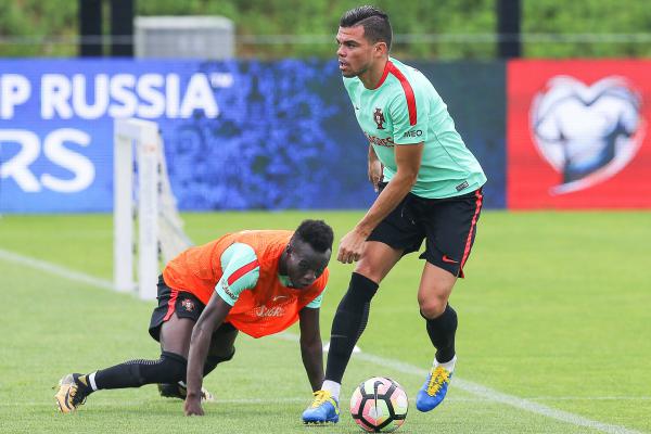 PEPE QUER VOLTAR A MARCAR EM BUDAPESTE E VENCER PRIMEIRA DE TRÊS FINAIS