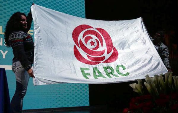 FARC ESTREIAM-SE COMO PARTIDO POLÍTICO COM UM CONCERTO NA CAPITAL DA COLÔMBIA