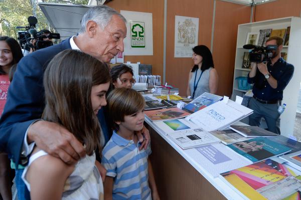 MARCELO REAFIRMA QUE SÓ DECIDE SOBRE RECANDIDATURA A BELÉM DAQUI A TRÊS ANOS