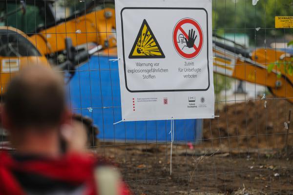 SESSENTA MIL PESSOAS SAEM DE CASA PARA DESATIVAÇÃO DE BOMBA DA II GUERRA EM FRANKFURT