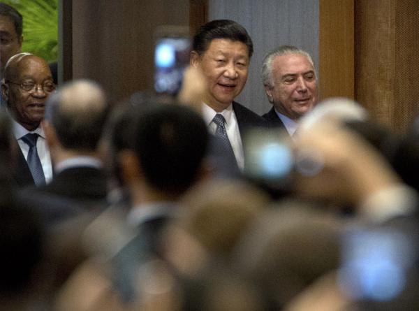 TEMER DIZ NA CHINA QUE BRASIL VIVE MOMENTO DE OTIMISMO E RECUPERAÇÃO ECONÓMICA