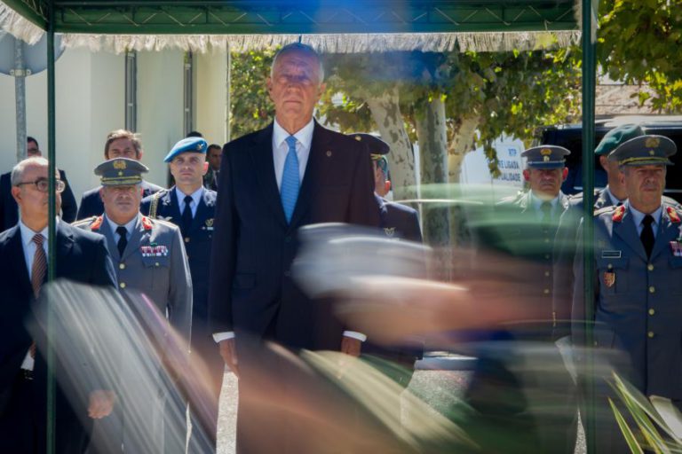 PRESIDENTE DESAFIA LÍDERES A TRATAREM DOS PROBLEMAS DA UNIÃO ANTES DAS ELEIÇÕES EUROPEIAS