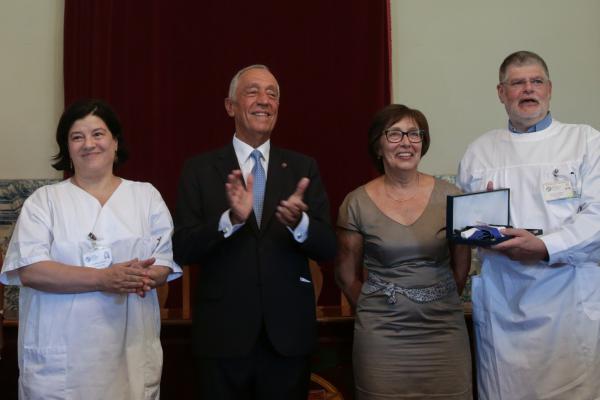 PRESIDENTE AGRADECE DEDICAÇÃO DE PROFISSIONAIS DO SNS QUE ESTÁ ALÉM DE ESTATUTO PROFISSIONAL