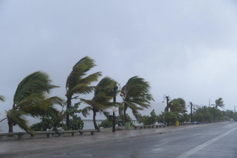 FURACÃO IRMA: DOIS MORTOS EM PORTO RICO