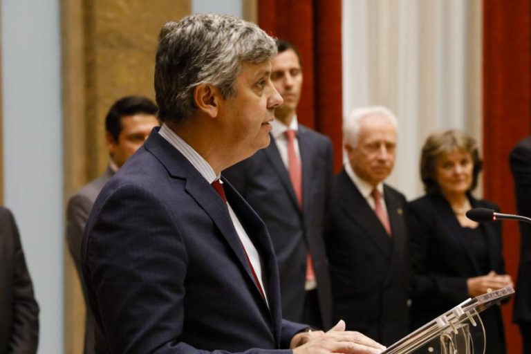 CENTENO QUER “APERFEIÇOAR SUPERVISÃO FINANCEIRA” E DIZ QUE HAVERÁ NOVIDADES EM SEMANAS