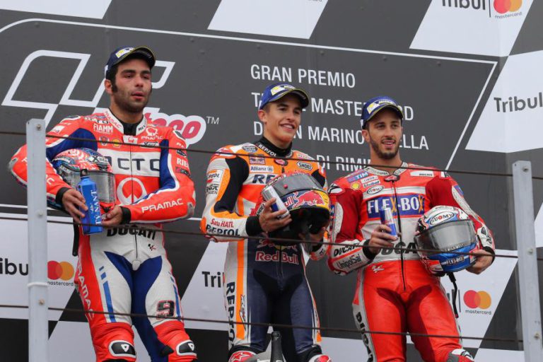 MÁRQUEZ VENCE GP DE SAN MARINO COM ULTRAPASSAGEM NA ÚLTIMA VOLTA