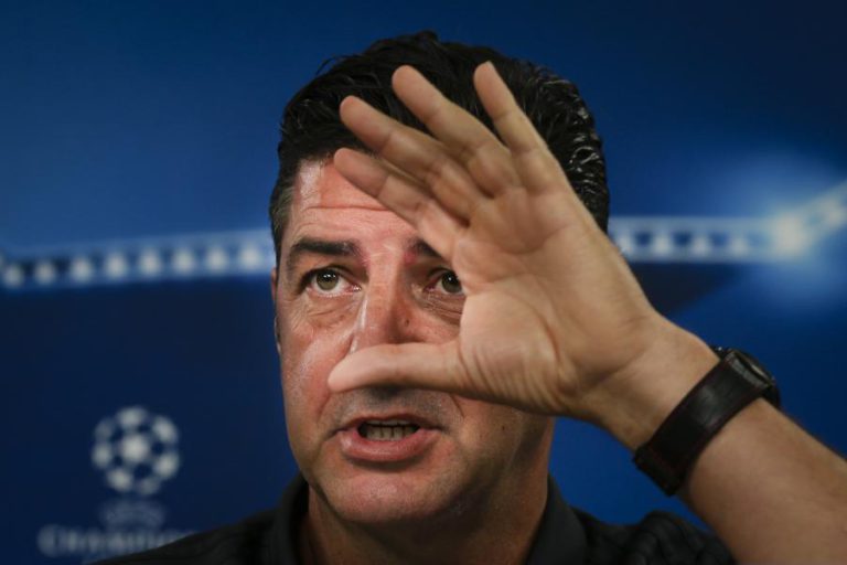 RUI VITÓRIA RECUSA ALARMISMOS E LEMBRA QUE “CAMPEONATOS NÃO SÃO FÁCEIS”