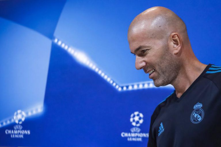 ZIDANE DIZ QUE REGRESSO DE CRISTIANO RONALDO “É UM ALÍVIO” PARA JOGO COM APOEL