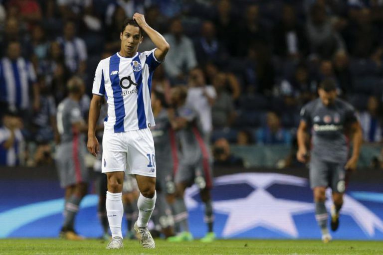 FC PORTO ENTRA COM DERROTA CASEIRA FRENTE AO BESIKTAS