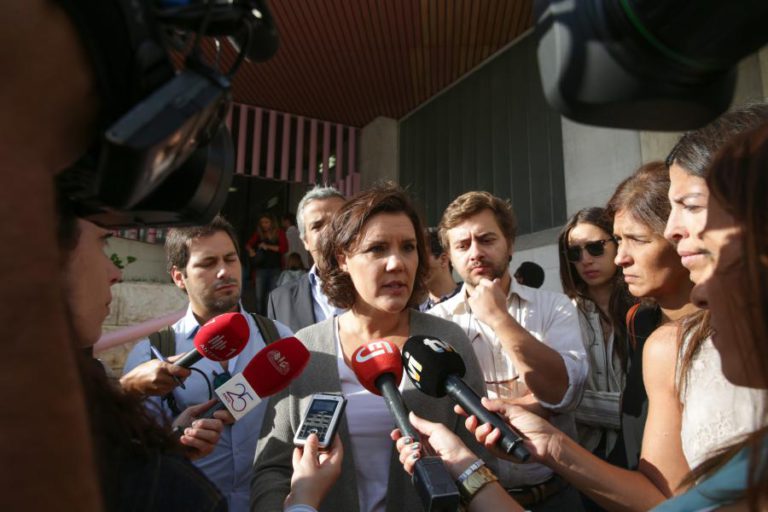 OE2018: ASSUNÇÃO CRISTAS DESAFIA GOVERNO A ANTECIPAR ENTREGA DO ORÇAMENTO DO ESTADO