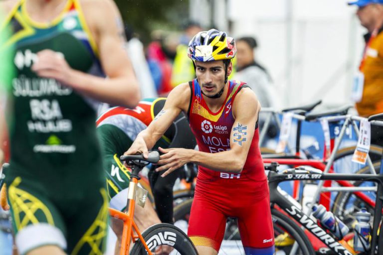 JOÃO PEREIRA OITAVO EM ROTERDÃO, MÁRIO MOLA REVALIDA TÍTULO MUNDIAL DE TRIATLO