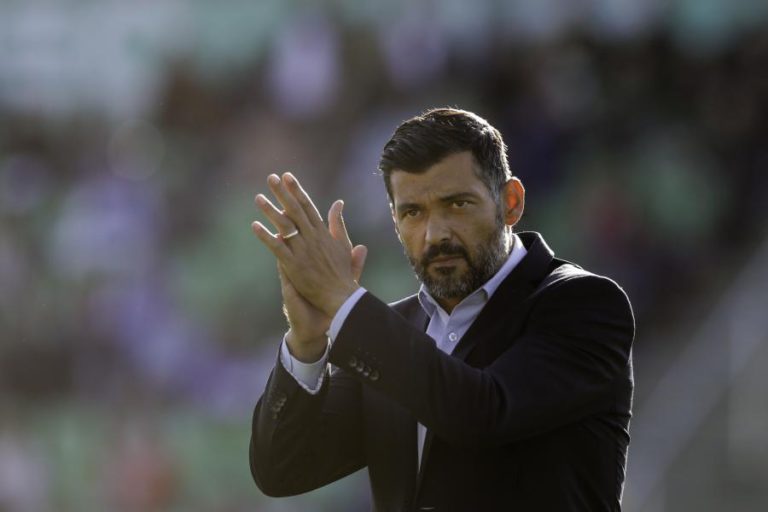 SÉRGIO CONCEIÇÃO ESPERA PORTIMONENSE A JOGAR “OLHOS NOS OLHOS”