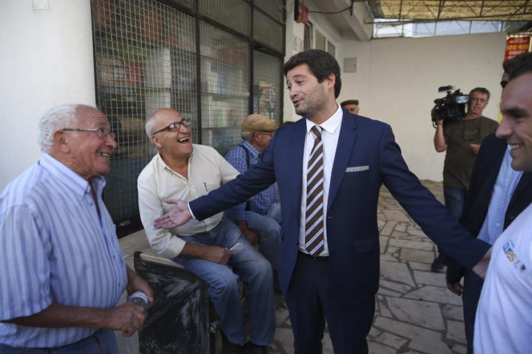 AUTÁRQUICAS: ANDRÉ VENTURA REAFIRMA EM TRIBUNAL QUE HÁ PROBLEMAS COM COMUNIDADE CIGANA EM LOURES