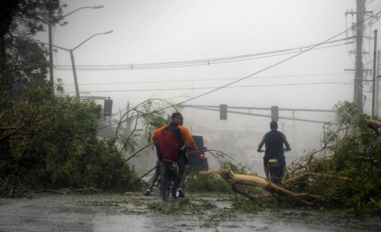 DEVASTADO PELO FURAÇÃO MARIA, PORTO RICO AGUARDA INUNDAÇÕES POTENCIALMENTE CATASTRÓFICAS