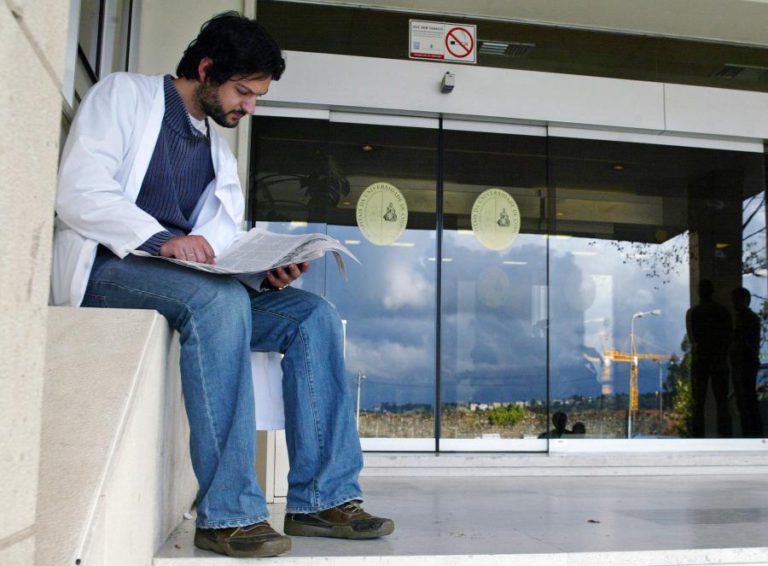 ENSINO SUPERIOR: ALUNOS JÁ ESTUDAM MAIS PARA SER ENGENHEIROS DO QUE MÉDICOS