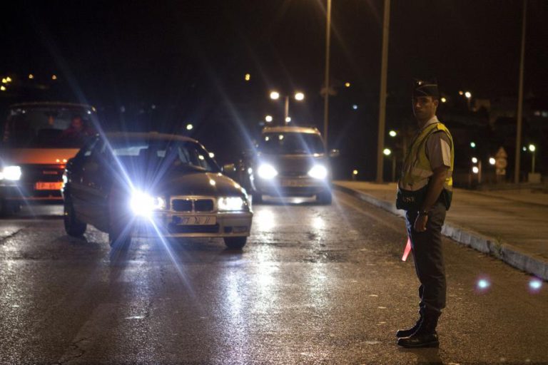 MAIS DE 30 DETIDOS DURANTE A NOITE POR EXCESSO DE ÁLCOOL, ROUBO E TRÁFICO