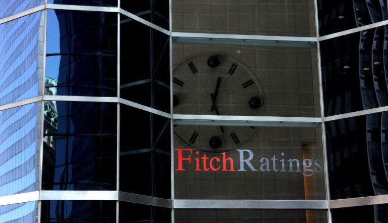FITCH MANTÉM MOÇAMBIQUE EM INCUMPRIMENTO E PREVÊ DÍVIDA PÚBLICA NOS 94% ESTE ANO