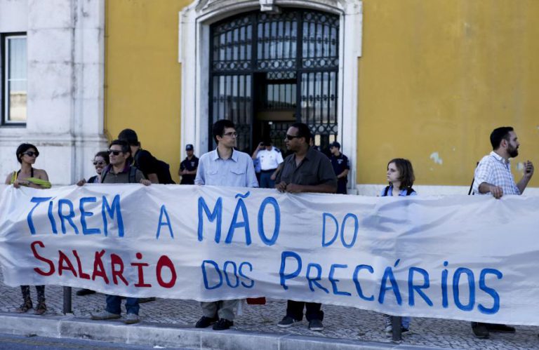 GOVERNO TERÁ DE PUBLICAR FUNDAMENTOS SOBRE DECISÕES RELATIVAS A PRECÁRIOS