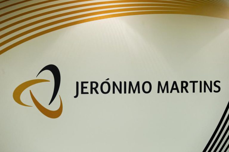 LUCRO DA JERÓNIMO MARTINS CAI 43,1% ATÉ SETEMBRO PARA 285MEURO