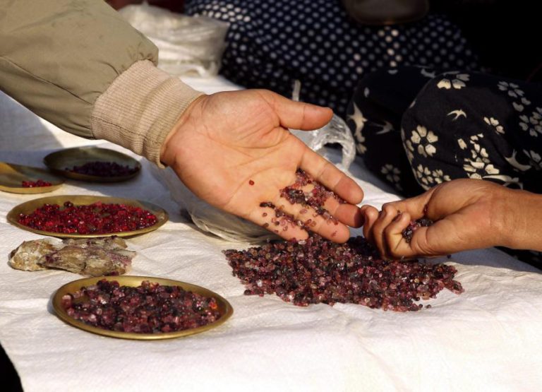 RUBIS DO NORTE DE MOÇAMBIQUE EXCEDEM EXPECTATIVAS E COMEÇAM HOJE A SER VENDIDOS