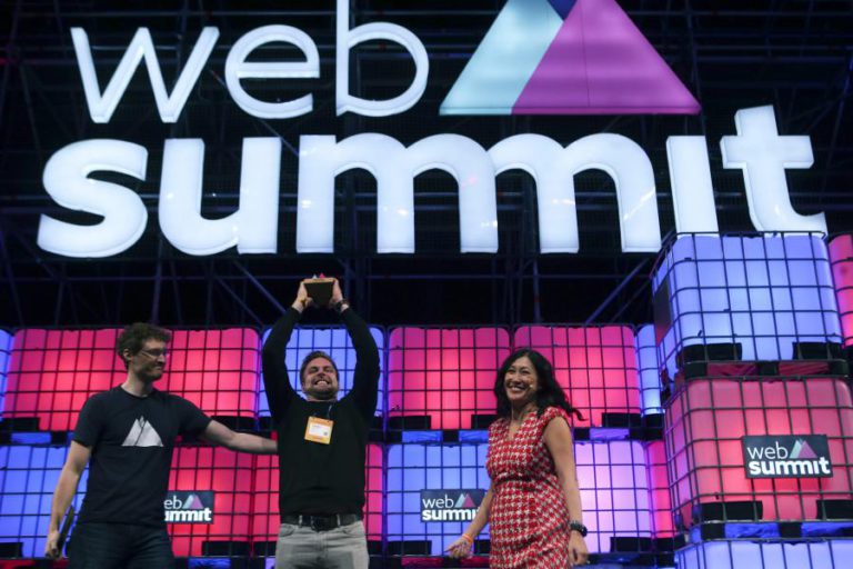 LISTA DE ORADORES NO WEB SUMMIT INCLUI ANTÓNIO GUTERRES E DOIS ‘ROBOTS’