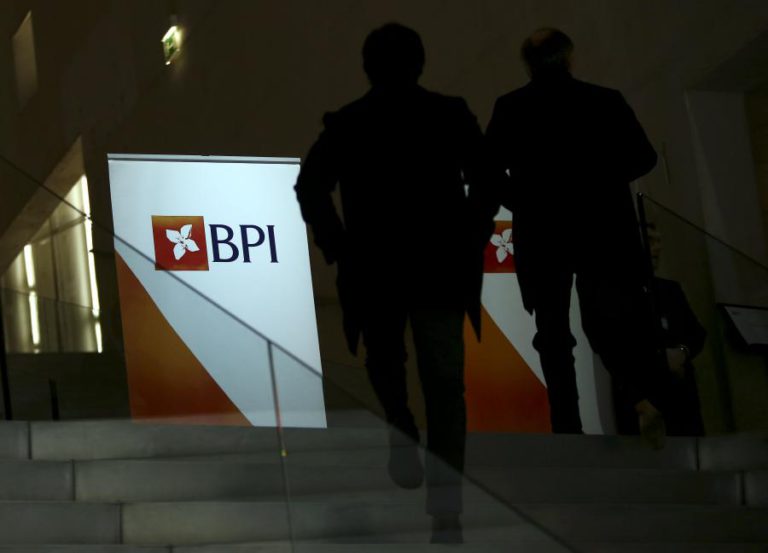 BPI TRABALHA NA REDUÇÃO DA PARTICIPAÇÃO NO BFANGOLA “COM CALMA” PARA MAXIMIZAR VALOR