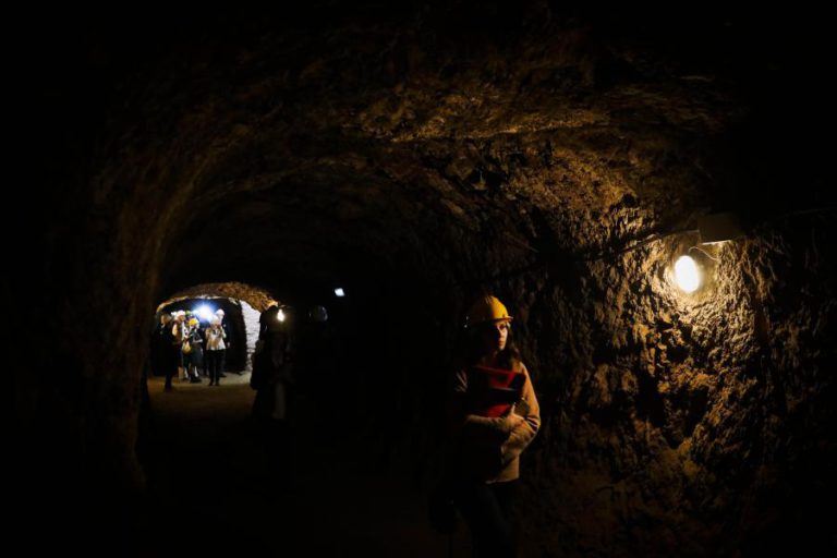 APROVADO NOVO CONTRATO MINEIRO PARA EXTRAÇÃO DE OURO EM ANGOLA