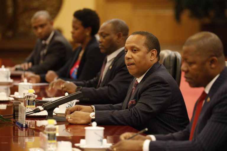 PM SÃO-TOMENSE DIZ QUE VENCER ELEIÇÕES SEM MAIORIA ABSOLUTA É UMA DERROTA