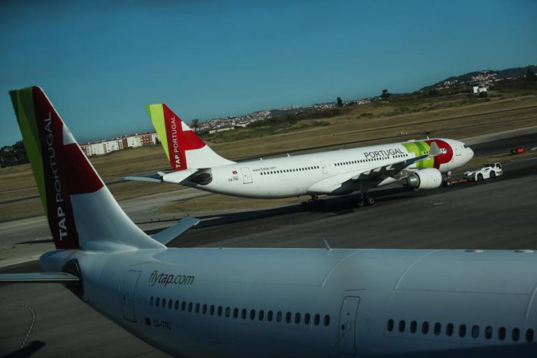 TAP E PSP VÃO FAZER “ENTREVISTA DE SEGURANÇA” A PASSAGEIROS PARA OS EUA
