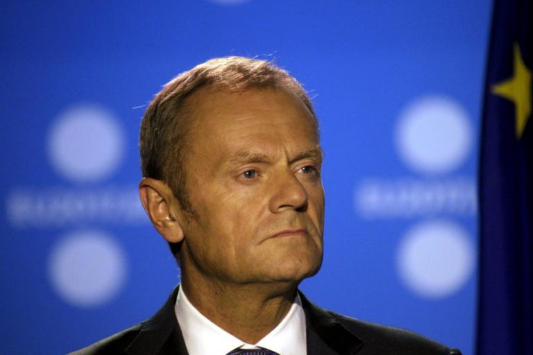 TUSK PEDE A RAJOY QUE EVITE NOVO USO DA FORÇA NA CATALUNHA