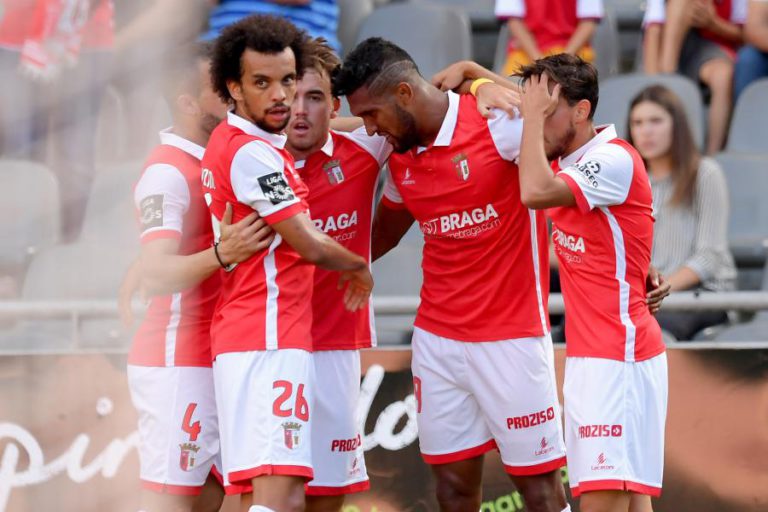 SPORTING DE BRAGA CASTIGADO PELA UEFA POR COMPORTAMENTO RACISTA DOS SEUS ADEPTOS