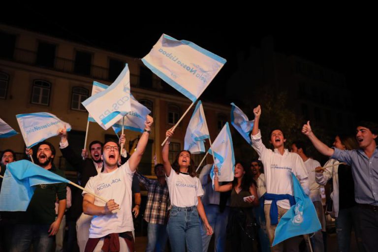 CDS-PP FALA EM “ENORME PROBABILIDADE” DE “MOMENTO HISTÓRICO” EM LISBOA