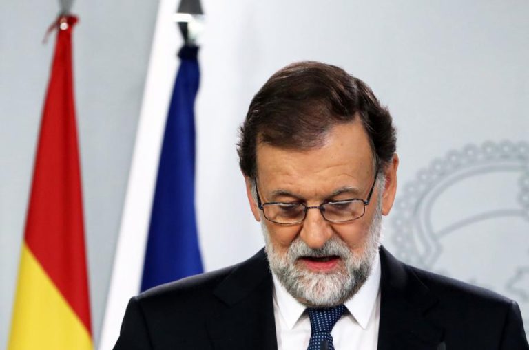 RAJOY RECUSA NEGOCIAR QUALQUER MEDIAÇÃO COM O GOVERNO DA CATALUNHA