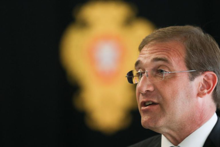 PASSOS DEFENDE QUE COSTA “NÃO MERECE UMA SEGUNDA OPORTUNIDADE”