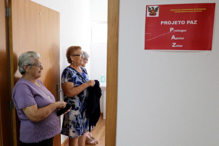 BOMBEIROS DE LEÇA DO BALIO ABRIRAM PORTAS EM PROJETO DE APOIO À 3.ª IDADE
