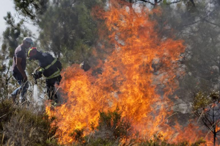 INCÊNDIO EM GONDOMAR E VALONGO OBRIGA A COMBATE POR MEIOS AÉREOS