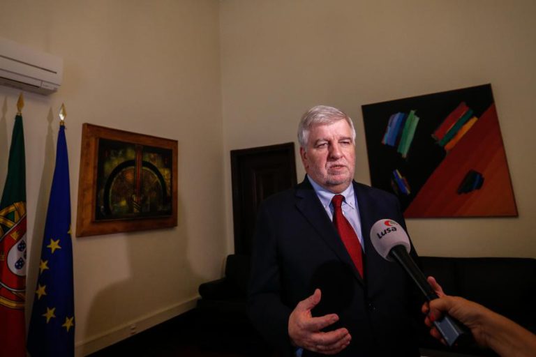 SECRETÁRIO DE ESTADO APONTA ORIGEM CRIMINOSA PARA FOGOS DE HOJE