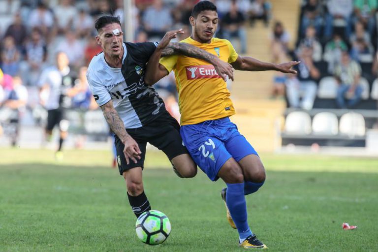 ESTORIL-PRAIA E BOAVISTA ABREM NONA JORNADA DA I LIGA PORTUGUESA DE FUTEBOL